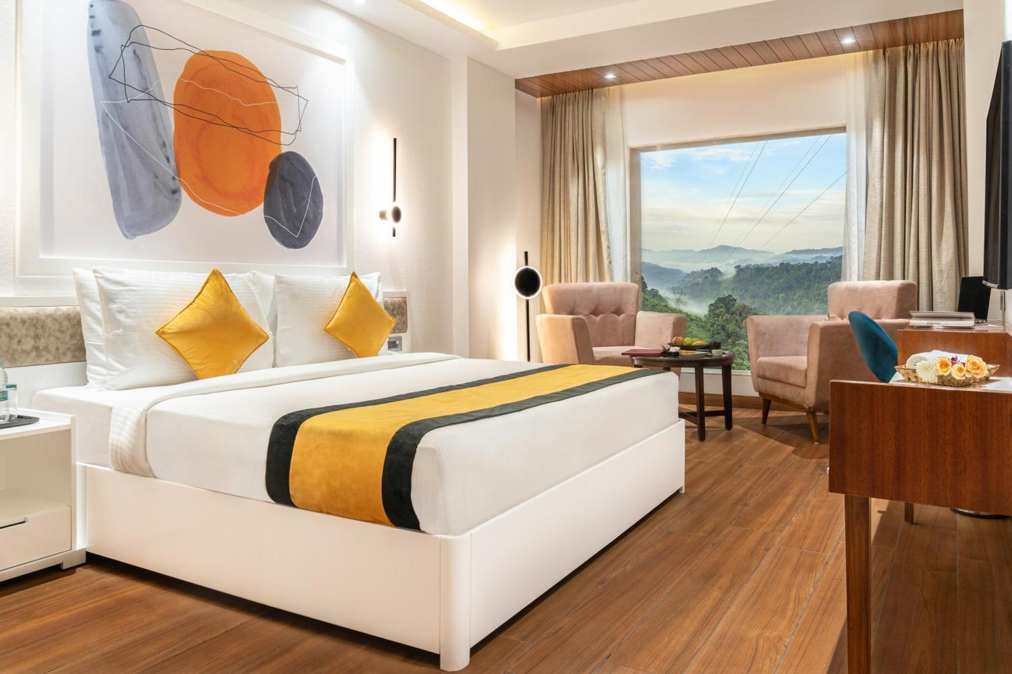 Clarion Hotel Dehradun Esterno foto