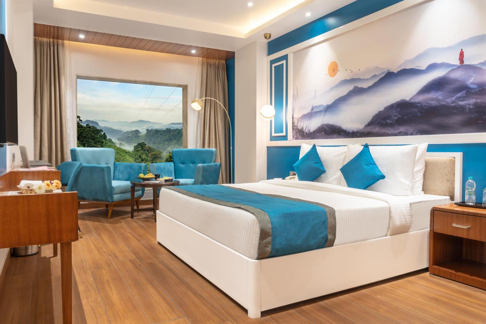 Clarion Hotel Dehradun Esterno foto